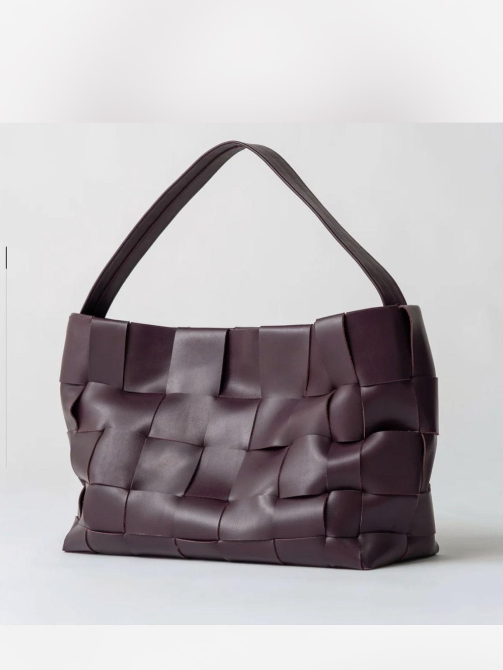 St. Agni Woven Leather Shoulder Bag in Chocolate